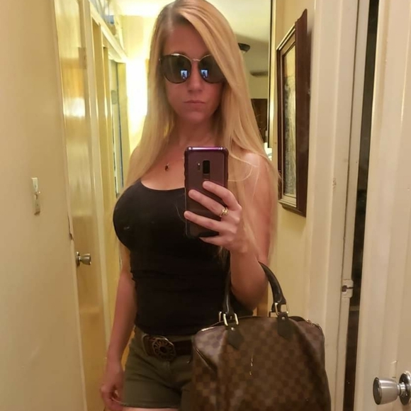 Luxury Finds - Picture 3 of 5